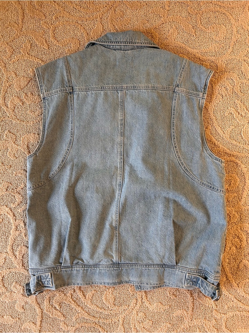 FRAME Sleeveless Denim Vest in Light Blue NWT. $378 Retail - Picture 2 of 8